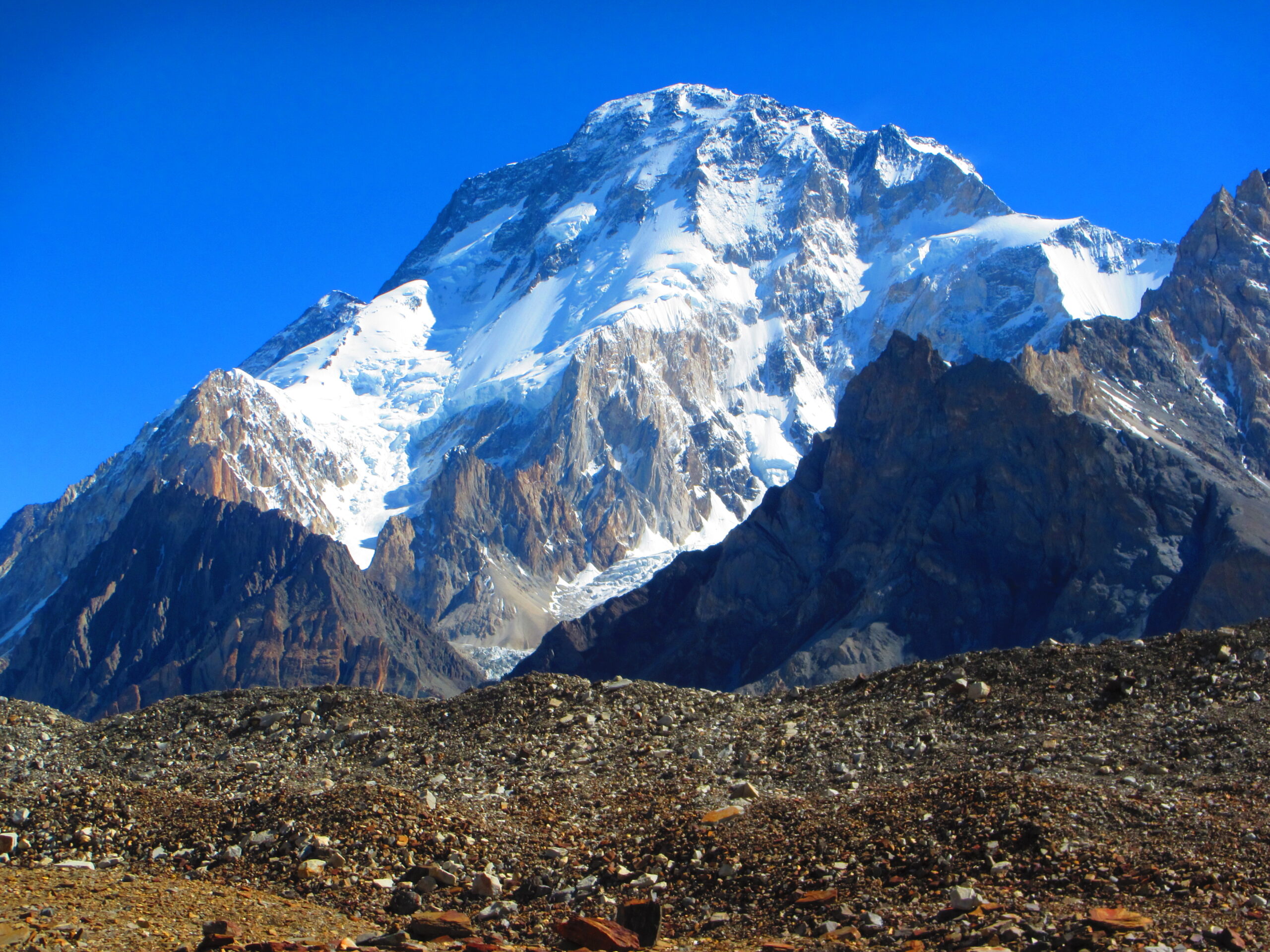 fivesummittreks broad peak